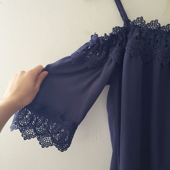 A. Byer Off Shoulder Top Denim Blue S - Picture 2 of 7